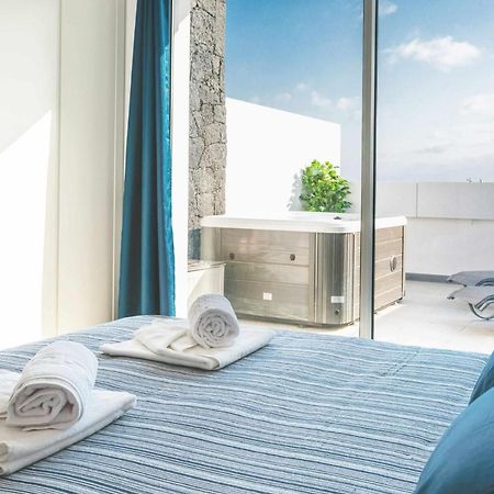 Monterey House Playa Blanca Villa Buitenkant foto