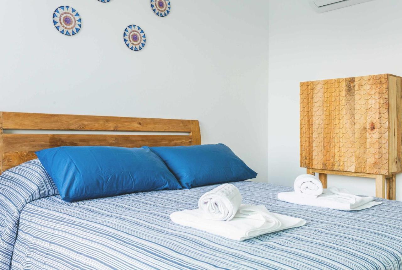 Monterey House Playa Blanca Villa Buitenkant foto